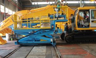 登車橋廠家助力集裝箱裝卸作業(yè)的便捷解決方案