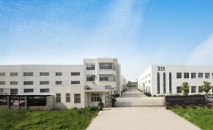 定制小型高空作業(yè)平臺(tái)，提升工廠(chǎng)內(nèi)部物流效率