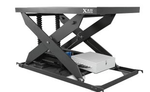 多柱鋁合金升降平臺在機場檢修中的優(yōu)勢